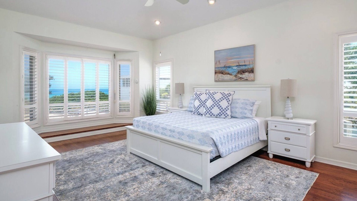 Nokomis House | 30 DAYS RENTAL FOR PRICE OF 2 WEEKS! 130 Yards to Gulf! Casey Key Home.