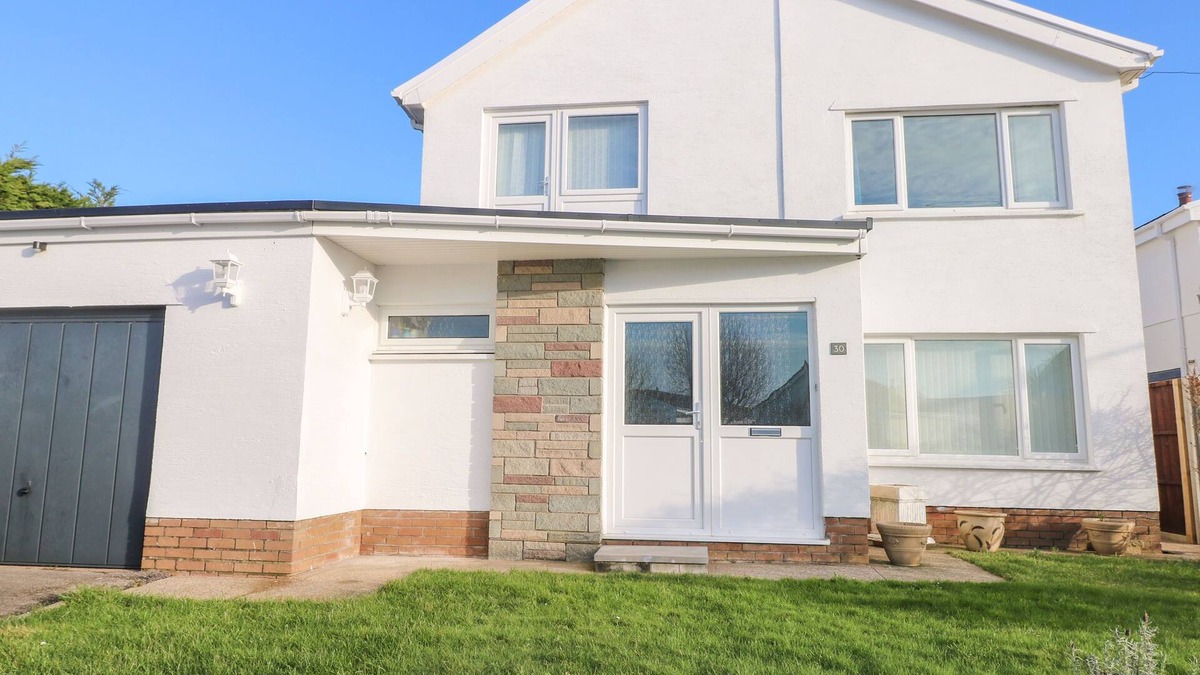 Mumbles Cottage | 30 LONG SHEPHERDS DRIVE, family friendly in The Mumbles