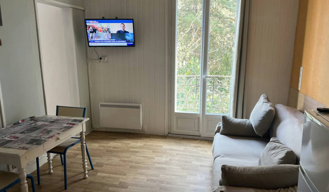 Neris-les-Bains Apartment | 30 m² Apartment ∙ 1 bedroom ∙ 2 guests