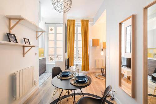 Old Lyon Apartment | 30 m² Apartment ∙ 1 bedroom ∙ 2 guests