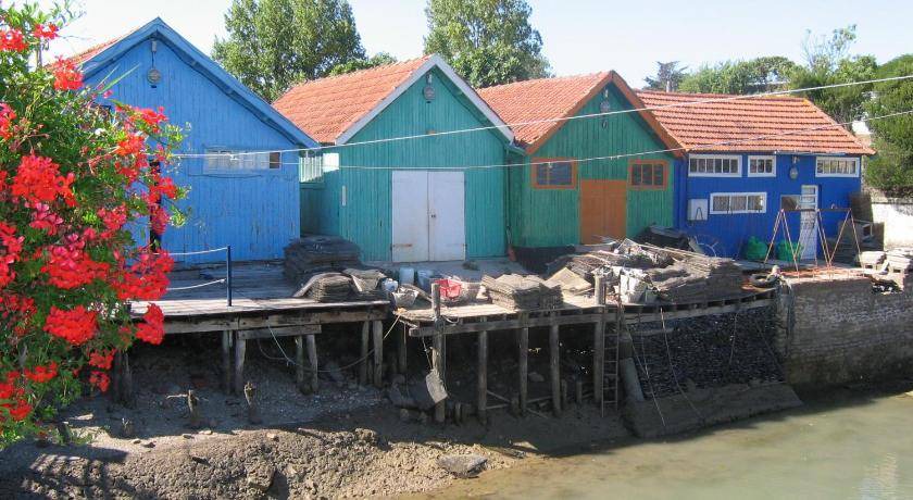Saint-Denis-d'Oleron Resort | 30 m² Resort ∙ 3 bedrooms ∙ 6 guests