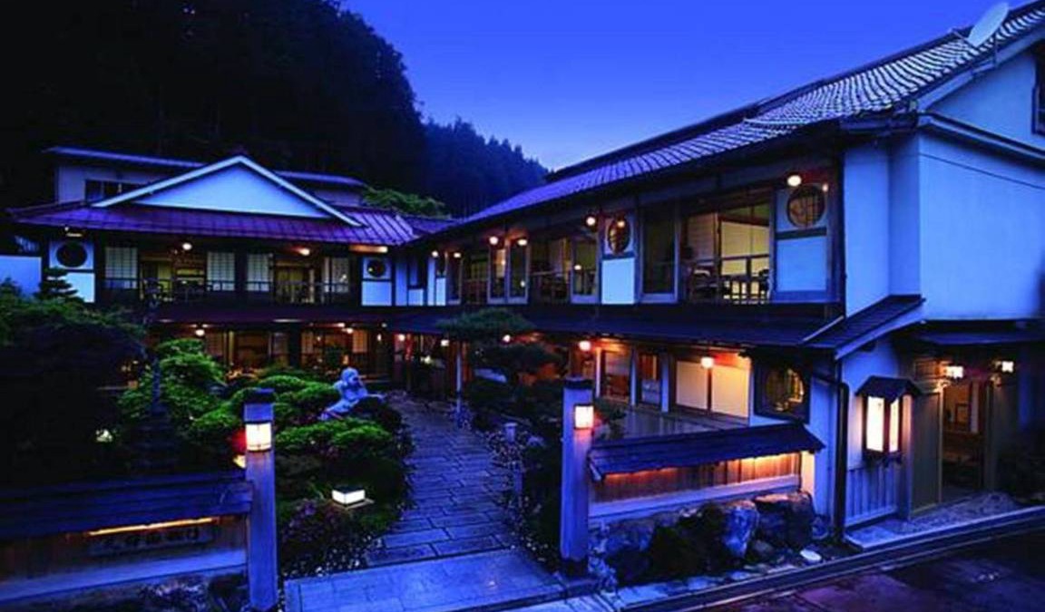 Tenkawa Hotel | 30 m² Hotel ∙ 6 guests