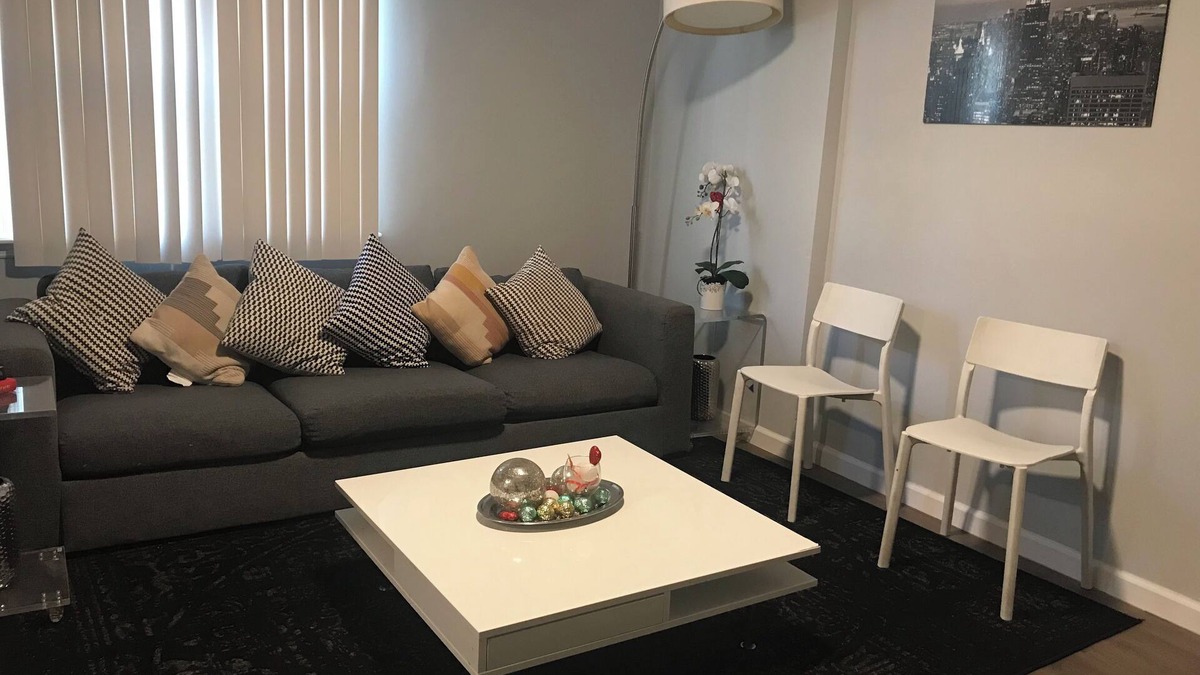 Queens Apartment | 30 mins to Times square, Beautiful spacious apt in Queens