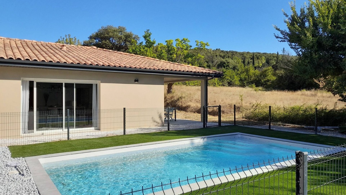 Murles Villa | 30 minutes from the beach! Large villa with pool, ideal for families