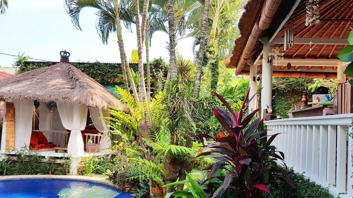 Umalas Villa | 30% OFF! 3BR + POOL IN SEMINYAK!