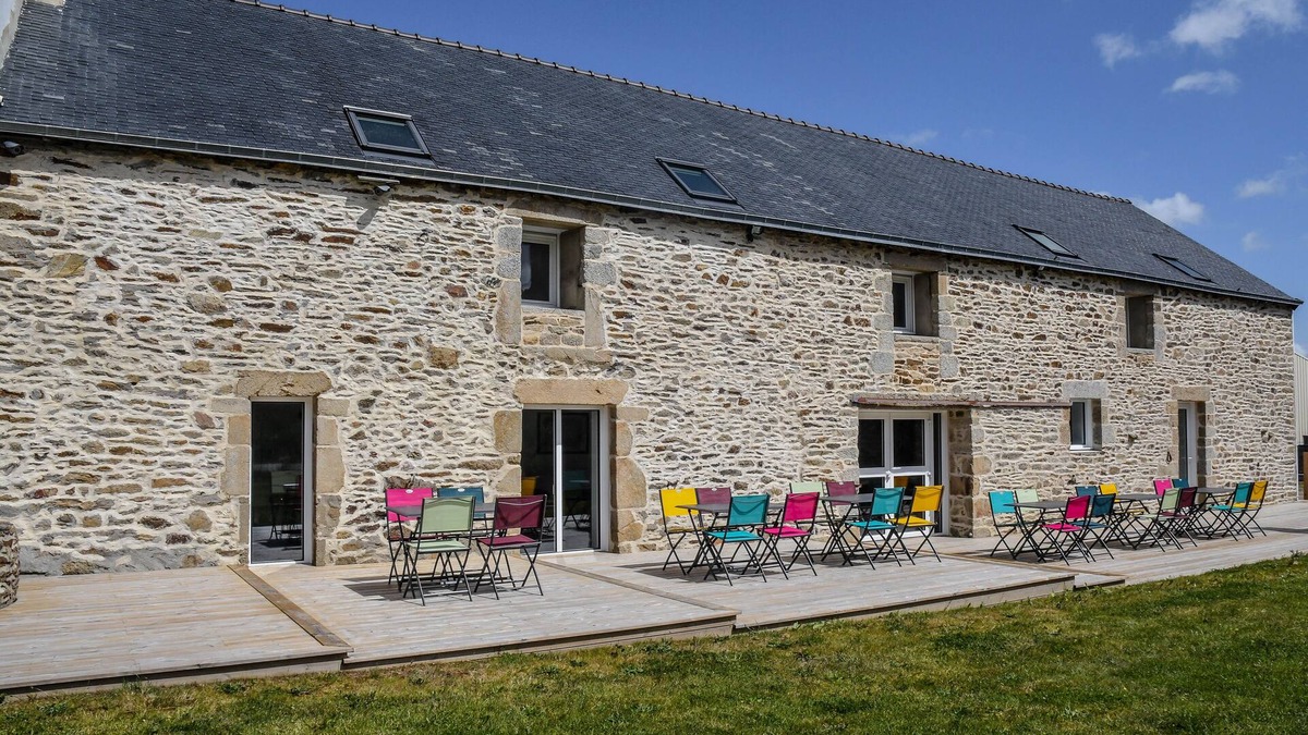Surzur Cottage | 30-person farmhouse on the Rhuys peninsula