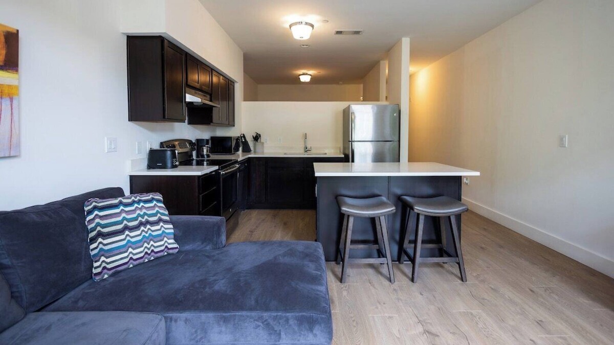 Tuckahoe Apartment | 300 - 2J · Luxury Apt in the most beautiful place in NY