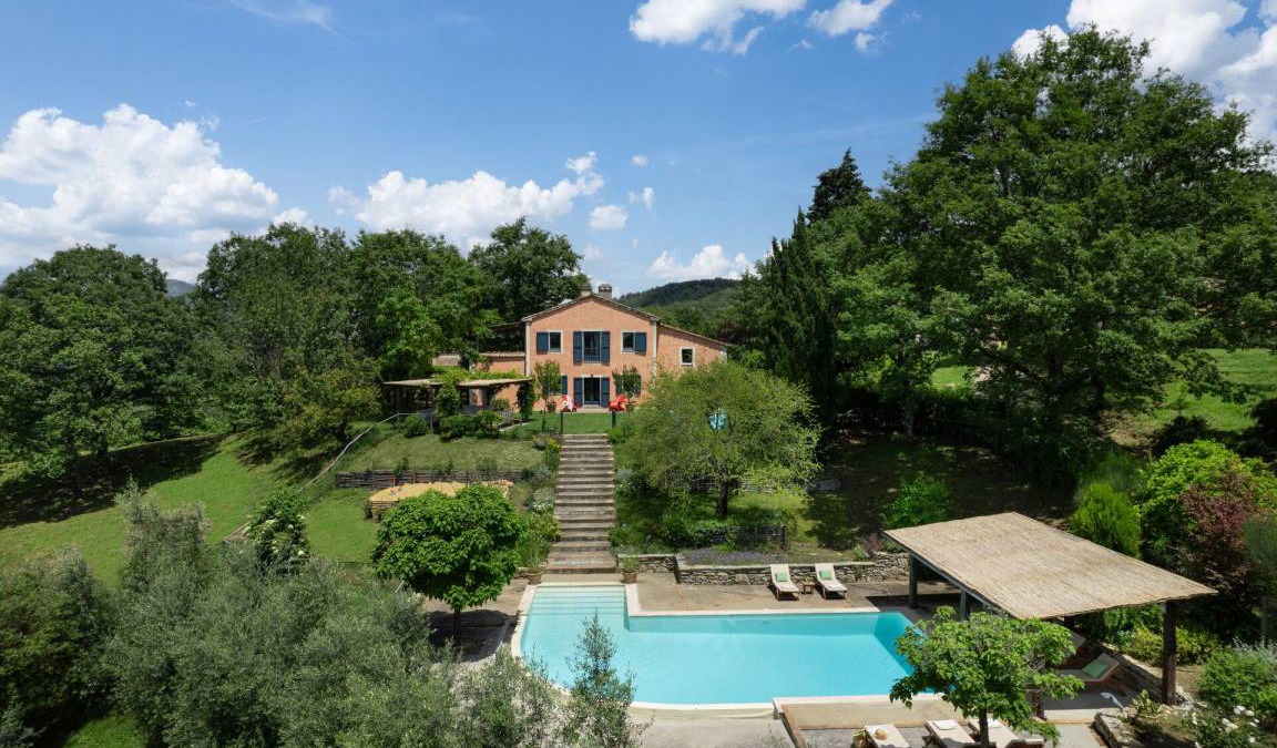 San Casciano dei Bagni Villa | 300 m² Villa ∙ 7 bedrooms ∙ 12 guests