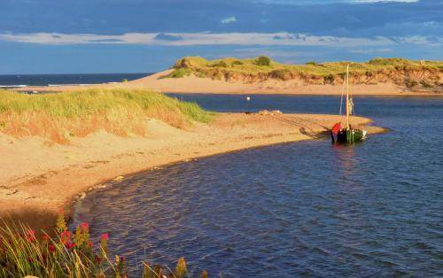 Alnmouth Apartment | 300 m² Apartment ∙ 4 bedrooms ∙ 10 guests