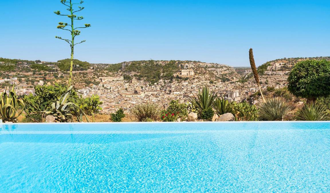 Scicli House | 300 m² House ∙ 4 bedrooms ∙ 10 guests