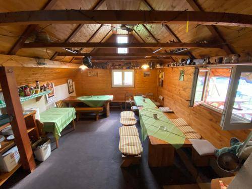 Trojanovice House | 300 m² House ∙ 4 bedrooms ∙ 12 guests