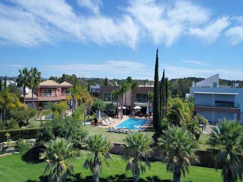 Vilamoura Resort | 300 m² Resort ∙ 6 bedrooms ∙ 12 guests