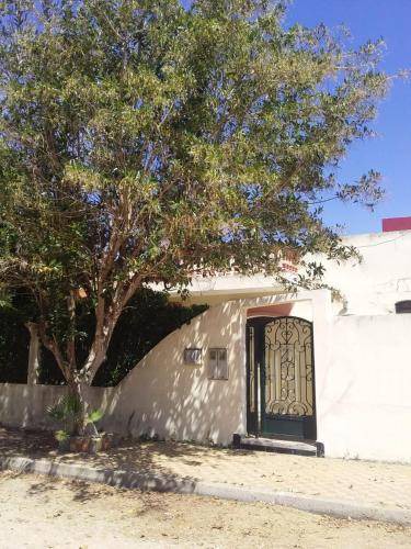 Sidi Bouzid Villa | 300 m² Villa ∙ 2 bedrooms ∙ 7 guests
