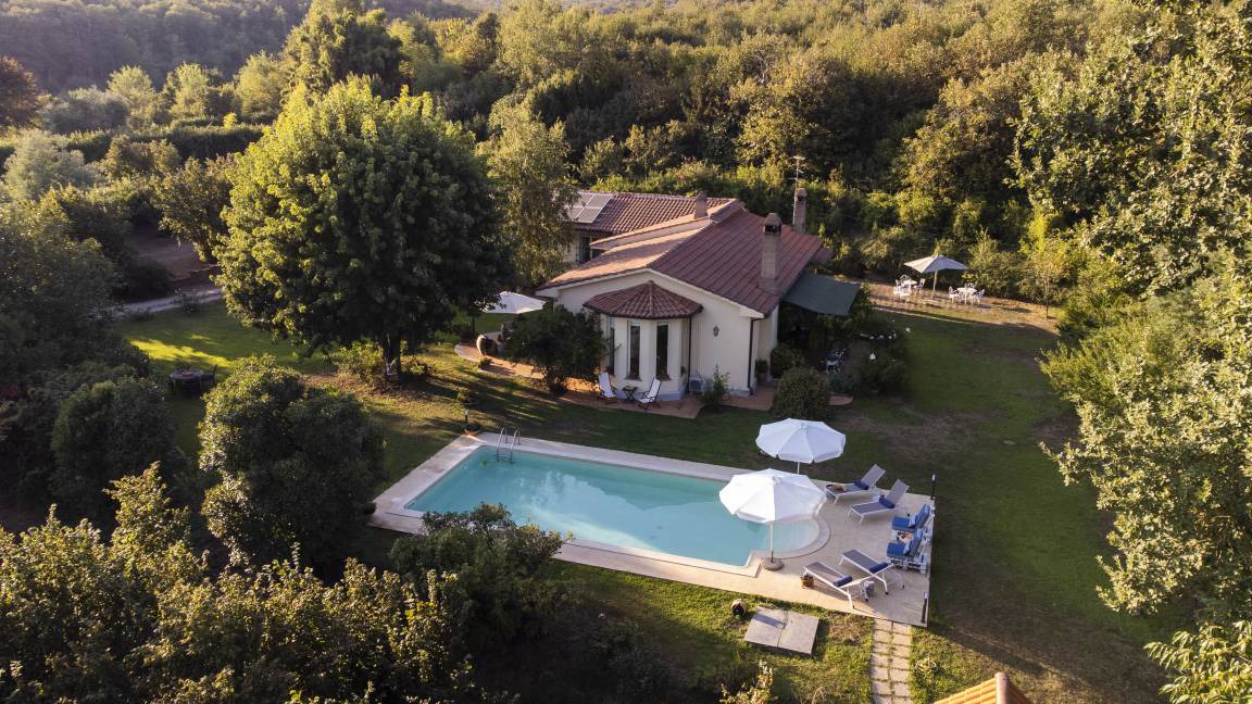 Capranica Villa | 300 m² Villa ∙ 4 bedrooms ∙ 8 guests