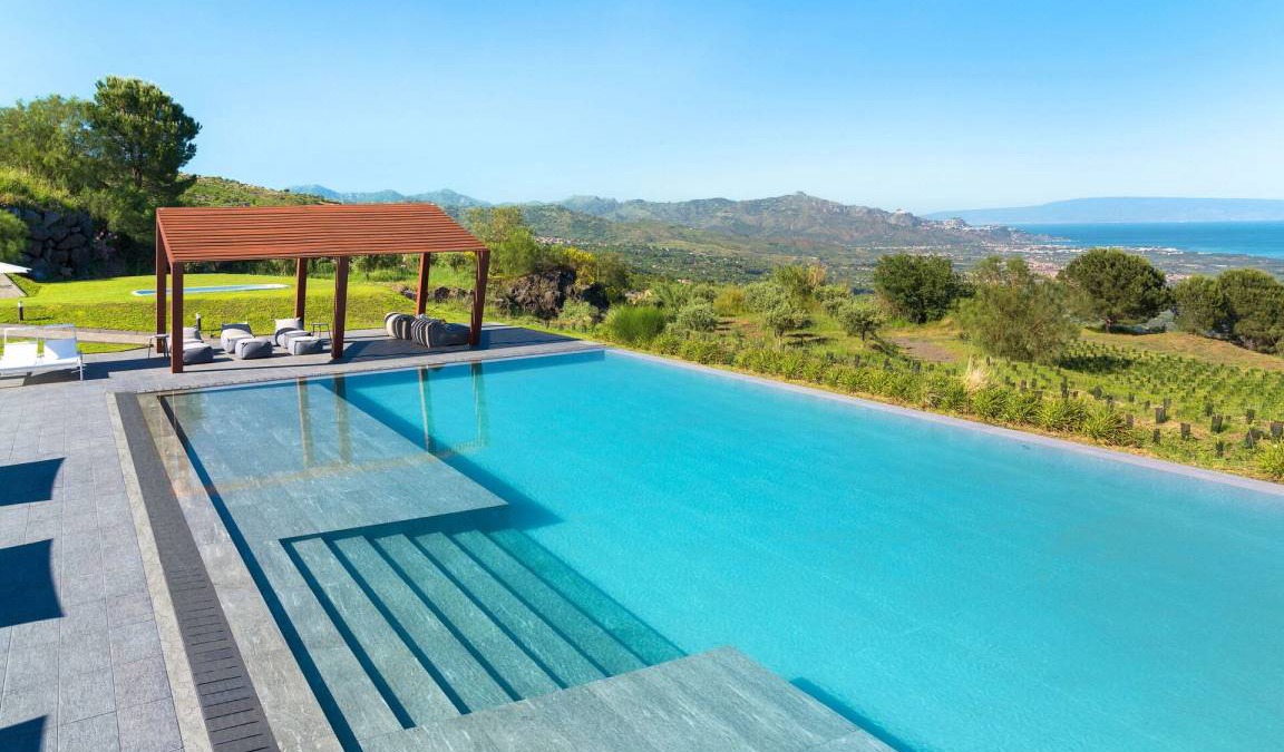 Mascali Villa | 300 m² Villa ∙ 6 bedrooms ∙ 14 guests