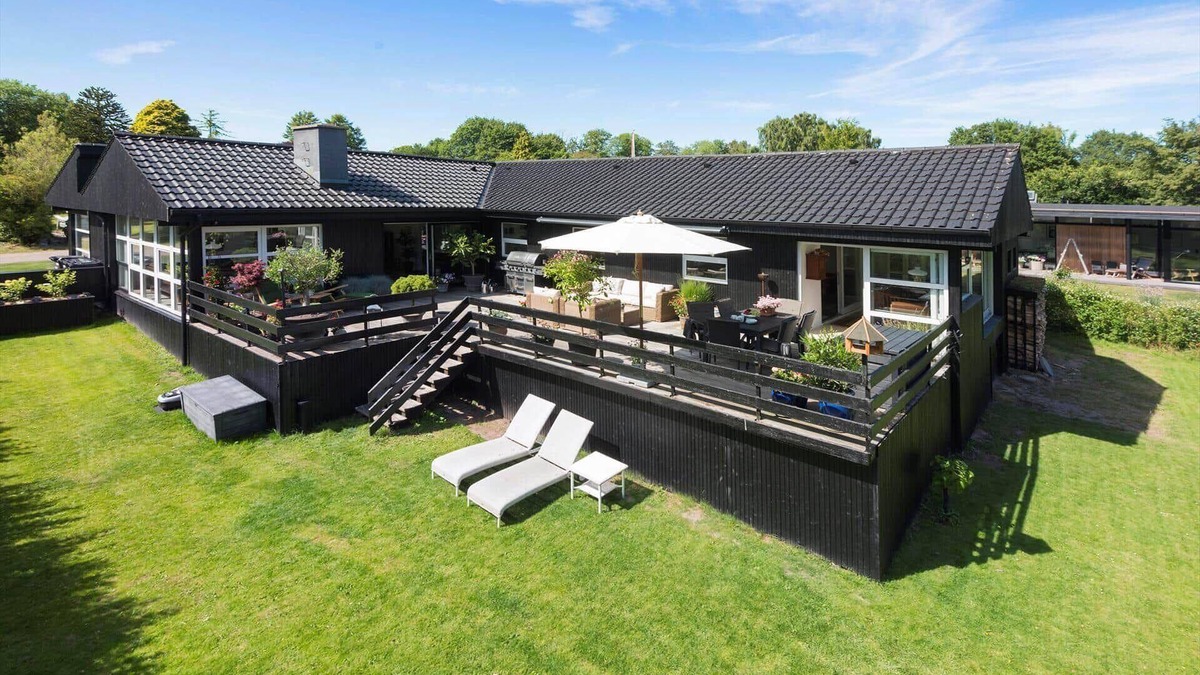 Beder Malling House | 30074 Malling - Musvitvej 4