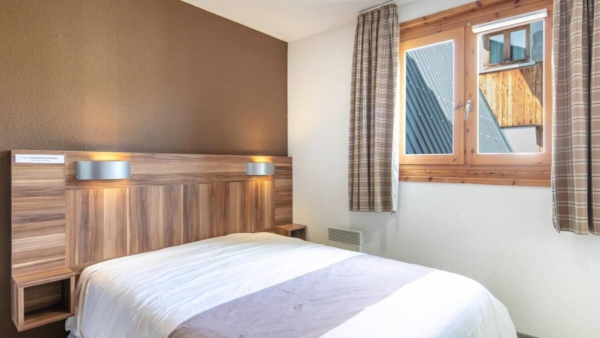 Gresse-en-Vercors Apartment | 300m from shops, fitness, parking, tv, 37-55m², Gresse en Vercors