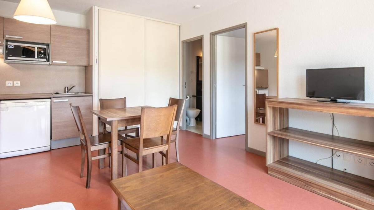 Gresse-en-Vercors Apartment | 300m from shops, fitness, parking, tv, 35m², Gresse en Vercors
