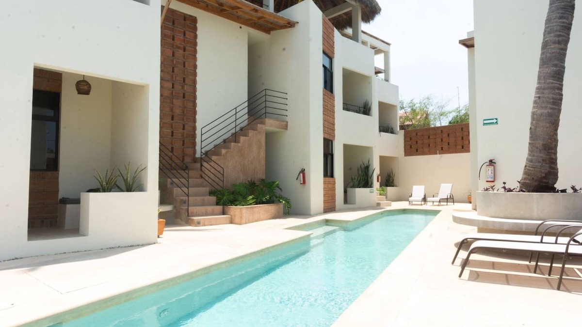 Jimenez Apartment | 301 | Starlink | 2min walk to the beach