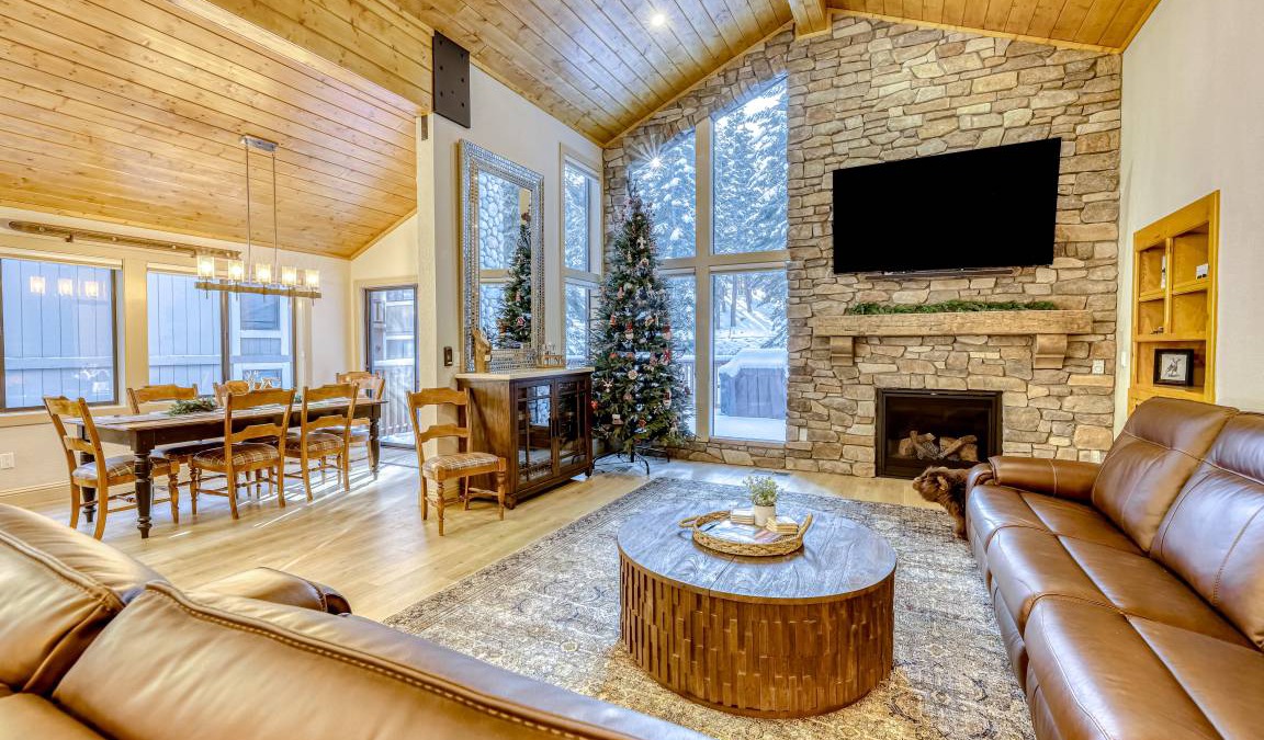 Truckee House | 305 m² House ∙ 6 bedrooms ∙ 12 guests