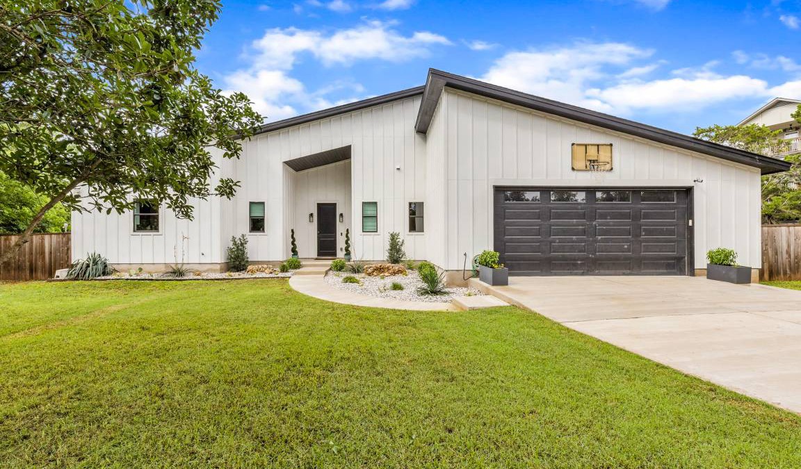 Hudson Bend House | 306 m² House ∙ 3 bedrooms ∙ 8 guests