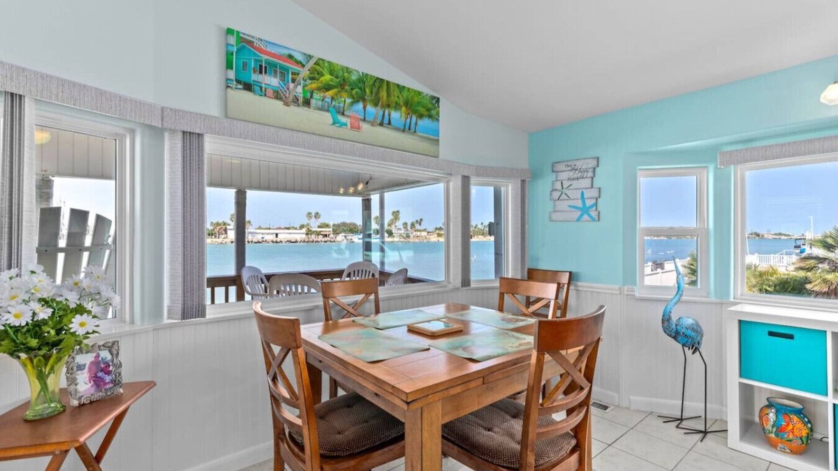 Port Isabel House | 307 Long Island Village