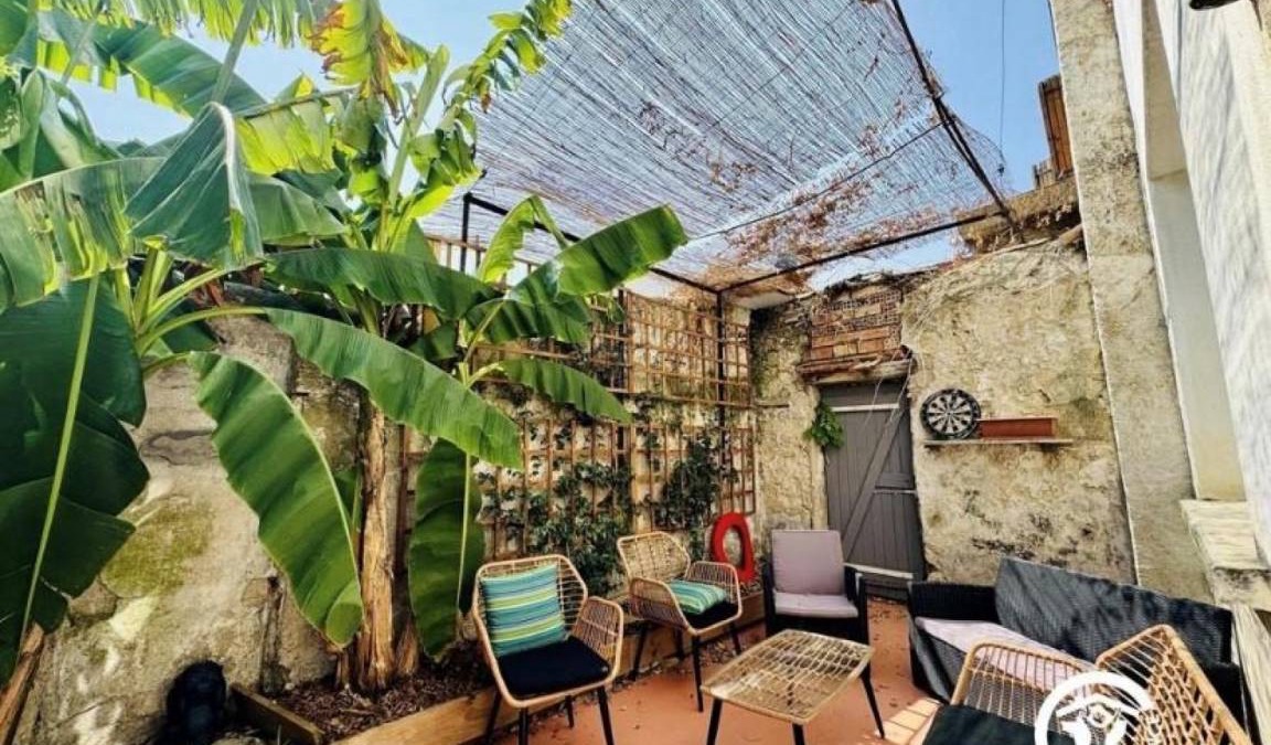 Castelnaudary House | 310 m² Gîte ∙ 6 bedrooms ∙ 14 guests
