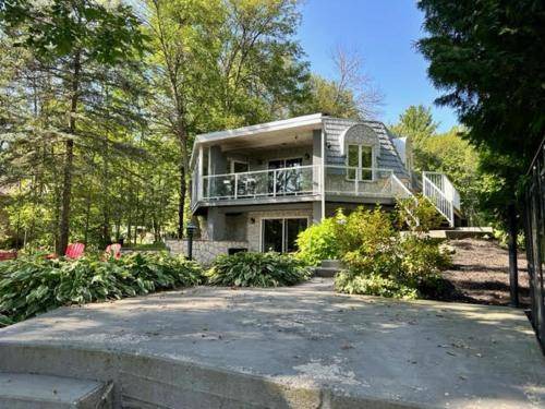 Washago House | 316 m² House ∙ 4 bedrooms ∙ 10 guests