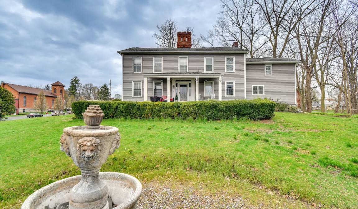 Cayuga House | 318 m² House ∙ 4 bedrooms ∙ 16 guests