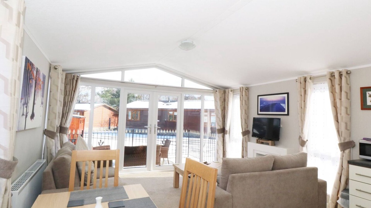 Auchterarder Cottage | 32 Cruachan Lodge