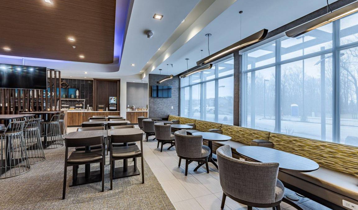 Sterling Heights Hotel | 32 m² Hotel ∙ 6 guests