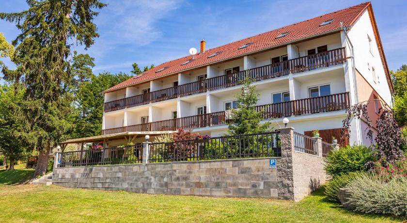 Stitary Hotel | 32 m² Hotel ∙ 5 guests