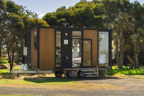Congupna House | 320 Farm Stay by Tiny Away