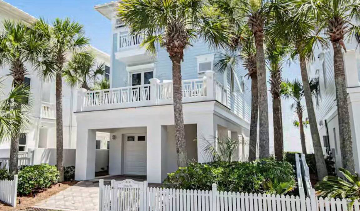 Sunnyside House | 320 m² House ∙ 3 bedrooms ∙ 8 guests