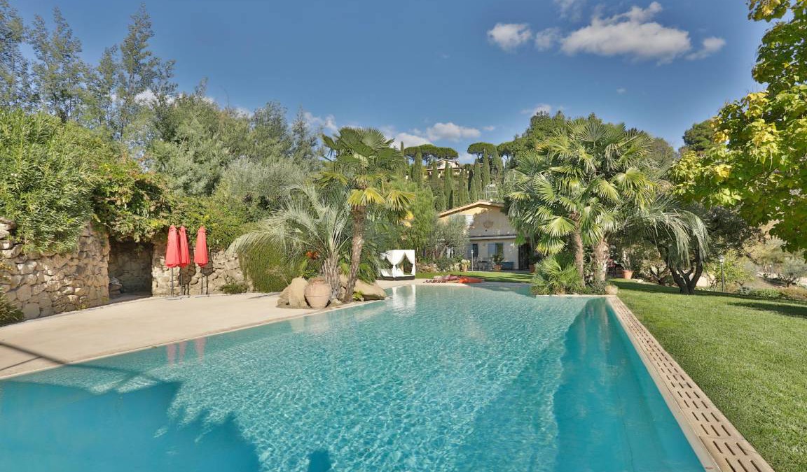 Morlupo House | 330 m² House ∙ 5 bedrooms ∙ 10 guests