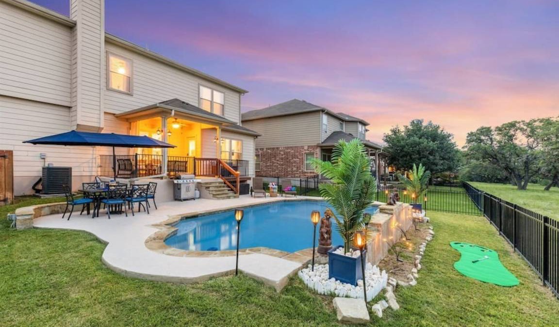 Cibolo House | 3319 m² House ∙ 5 bedrooms ∙ 10 guests