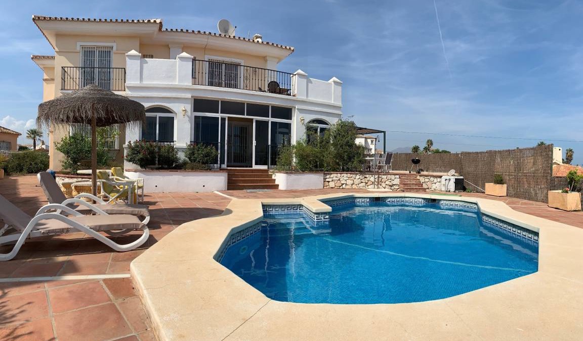 El Faro Villa | 333 m² Villa ∙ 5 bedrooms ∙ 10 guests