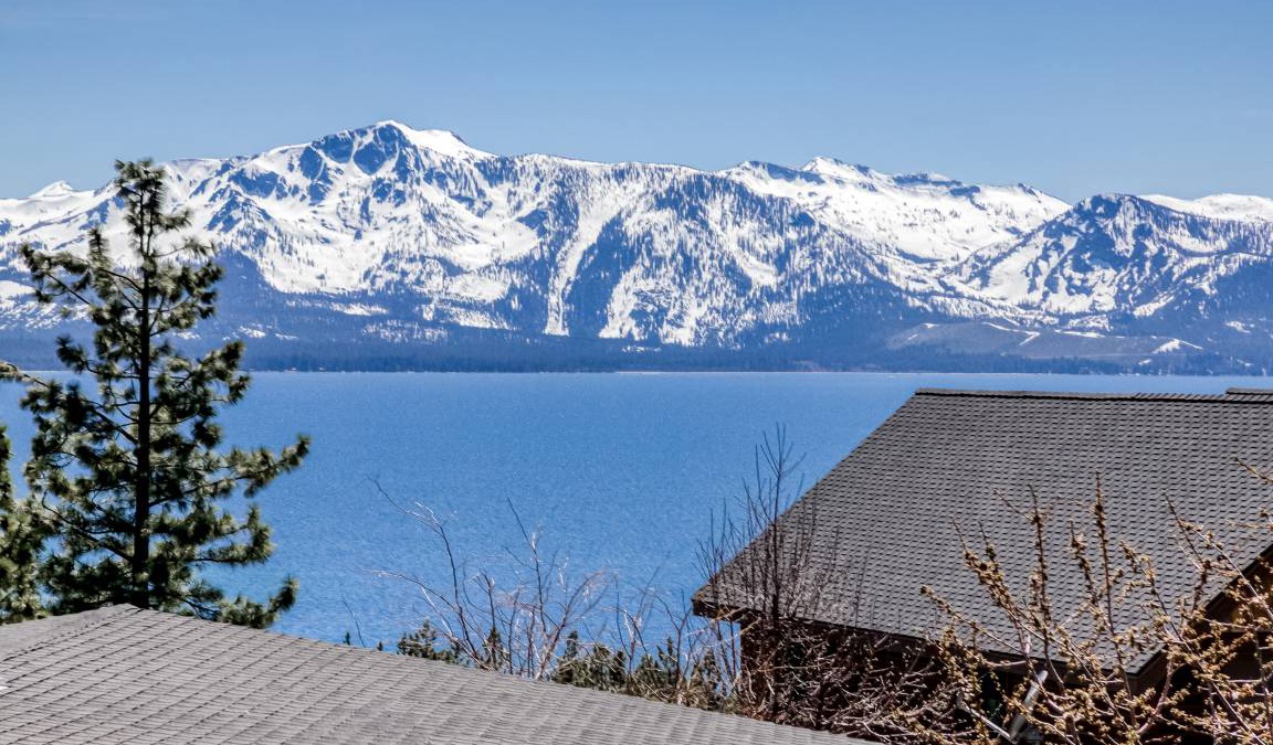 Zephyr Cove House | 335 m² House ∙ 5 bedrooms ∙ 10 guests