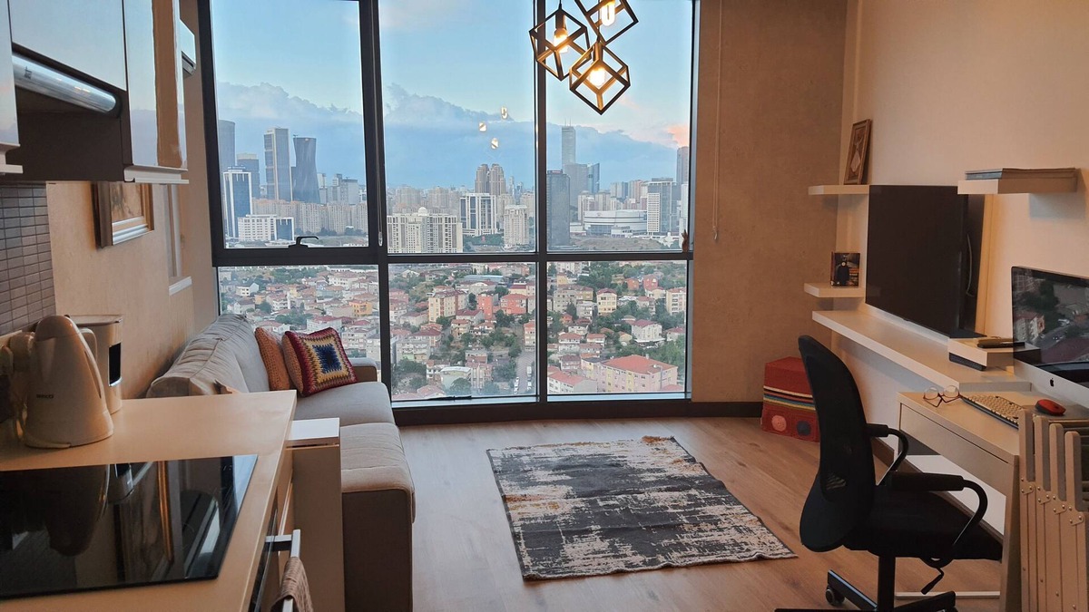Atasehir Condo | 33rd Flr: Pool, Gym, Sauna +!