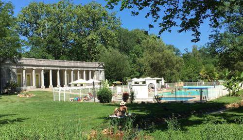 Montjoie-en-Couserans Resort | 34 m² Resort ∙ 3 bedrooms ∙ 8 guests