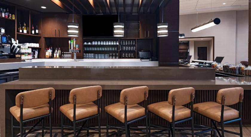 Four Points Hotel | 34 m² Hotel ∙ 10 guests