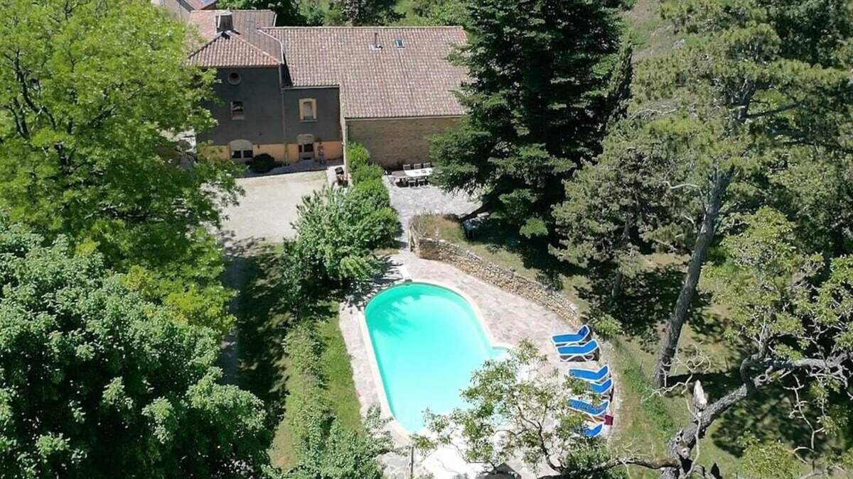 Velieux Villa | 34CHAMP· Le Grand Champ