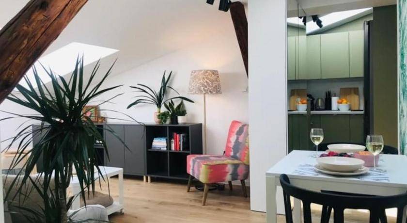 Bielsko-Biala Apartment | 35 m² Apartment ∙ 1 bedroom ∙ 4 guests