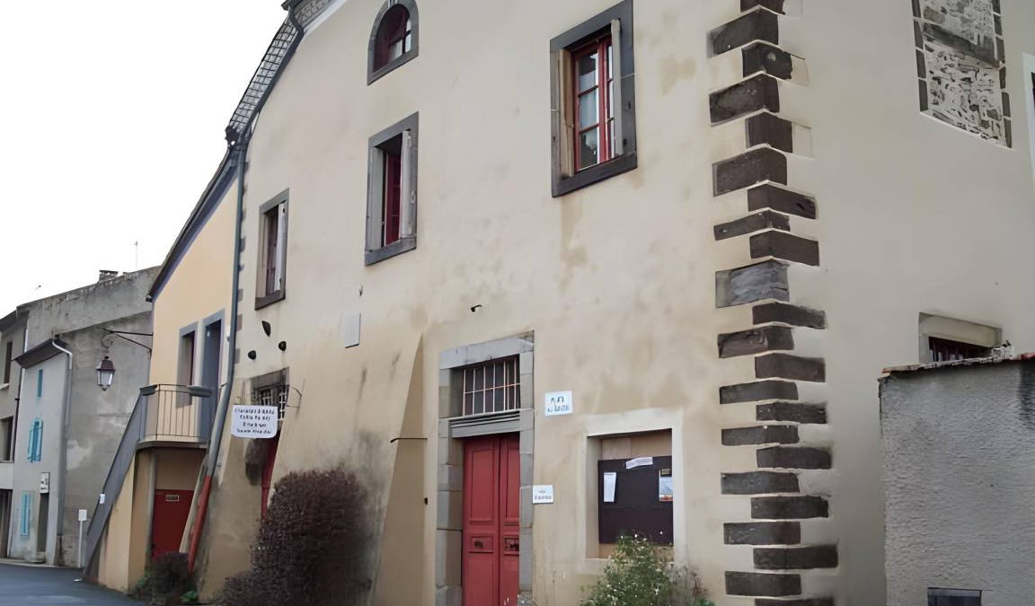 Vieille-Brioude Bed & Breakfast | 35 m² Bed and breakfast ∙ 6 guests