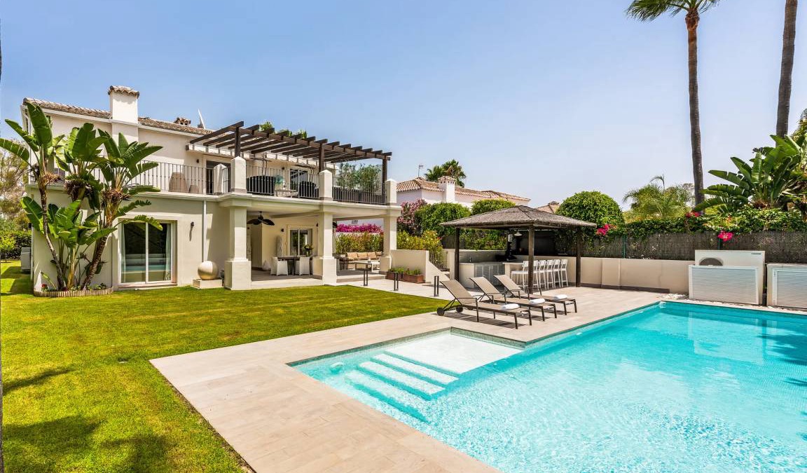 Guadalmina Apartment | 350 m² Apartment ∙ 5 bedrooms ∙ 10 guests