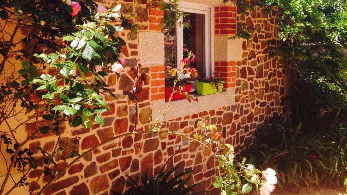 Binic Cottage | 350 m from the port of Binc