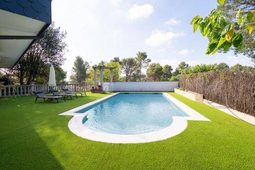 Palleja House | 350 m² House ∙ 4 bedrooms ∙ 8 guests