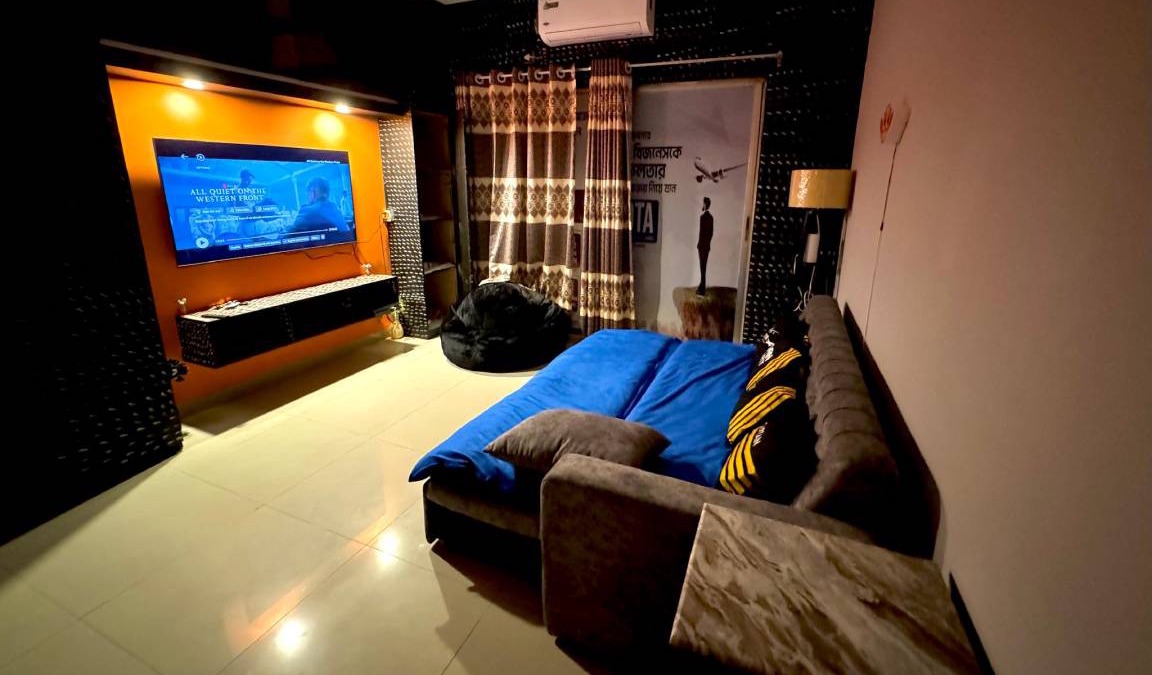 Uttara Apartment | 350 m² Serviced apartment ∙ 4 guests