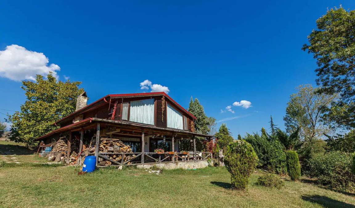 Izmit Villa | 350 m² Villa ∙ 4 bedrooms ∙ 8 guests