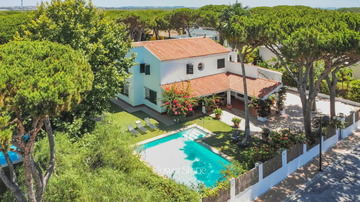 Cabo Roche Villa | 350 m² Villa ∙ 7 bedrooms ∙ 16 guests